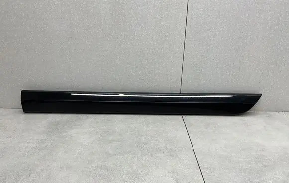 Volkswagen PASSAT B8 Rear door trim (molding) 3G0854949E