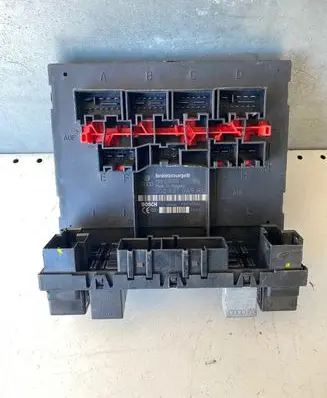 Volkswagen Touran I Comfort/convenience module 3C0937049AH F005V00663 H54S2202