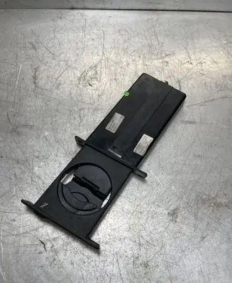 BMW 5 E60 E61 Cup holder 7047145