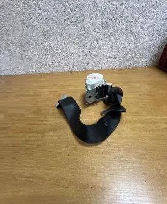 Jaguar XF X250 Set of seat belts 8X23F611B68AD8 34086315