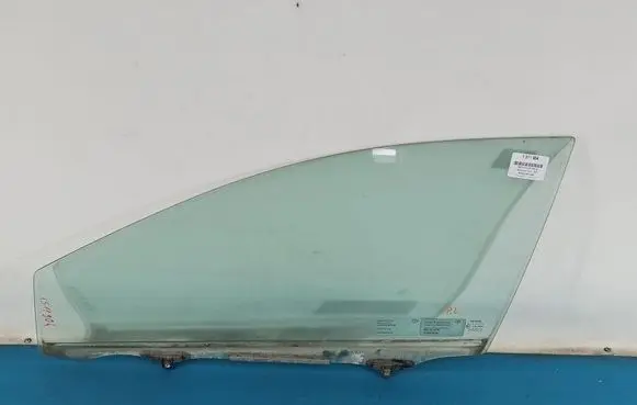 Toyota Auris E180 Front door window glass four-door IMPRK1511904