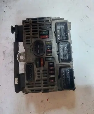 Peugeot 407 BSM Control unit S118983001H 9656005580 BSML0100