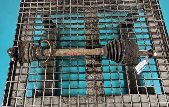 Front driveshaft