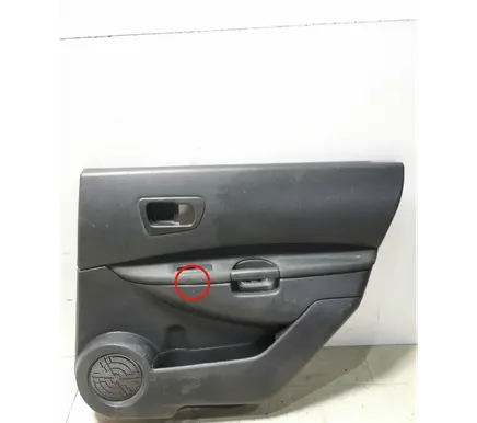 Nissan Qashqai+2 Rear door card panel trim 82976ey10a 82922br20b