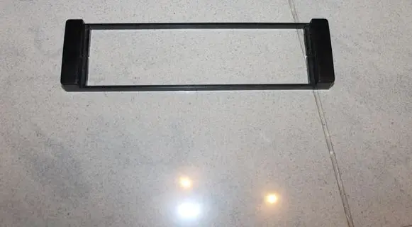 Radio/GPS head unit trim