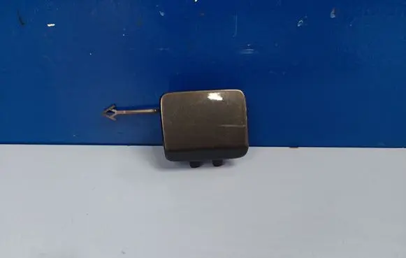 Rear bumper row hook cap/cover