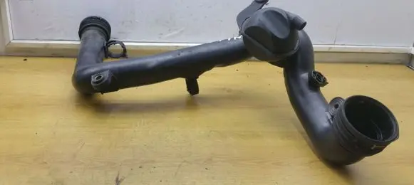 Volkswagen Golf V Intercooler hose/pipe 1K0145762 1K0145770B