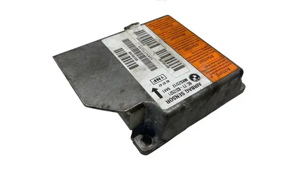 BMW 5 E39 Airbag control unit/module 8372521 65778372521