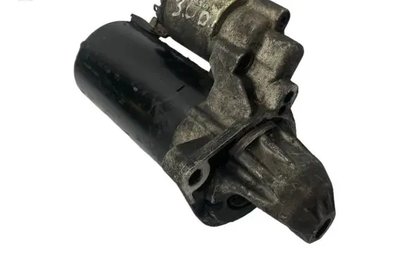 BMW 7 E65 E66 Starter motor 7796892 0001115046 12417796892
