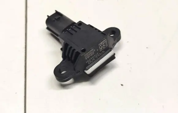 Volvo XC90 Airbag deployment crash/impact sensor 31406731 00624522 07122017