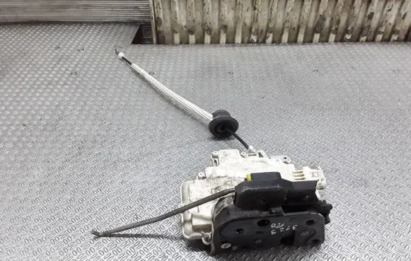 Audi A6 S6 C6 4F Front door lock 4F1837016