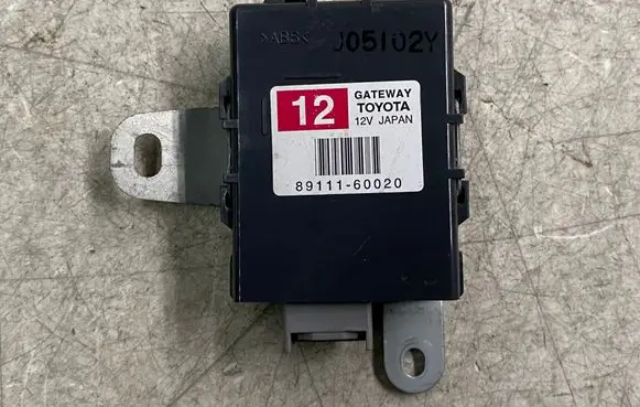 Toyota Land Cruiser (J120) Other devices 8911160020