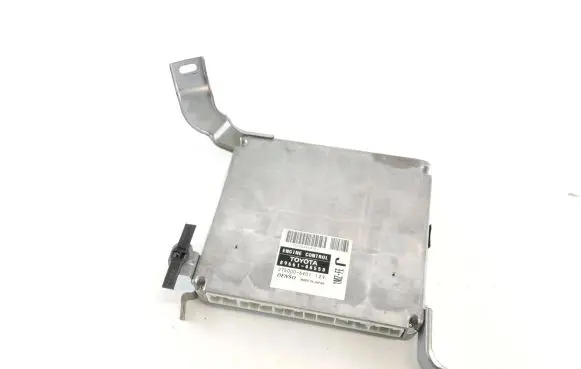 Lexus RX 330 - 350 - 400H Engine control unit/module 8966148550 2750006401 2750006401P