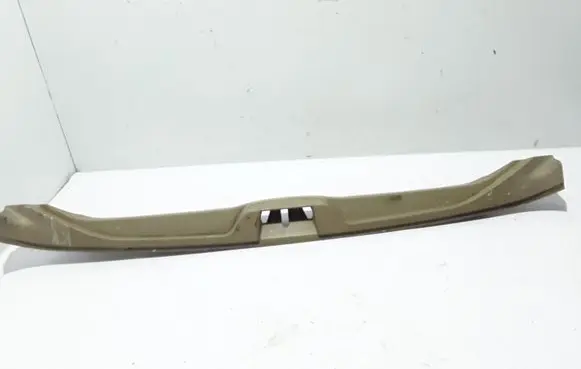 Volvo XC70 Trunk/boot sill cover protection 39805315