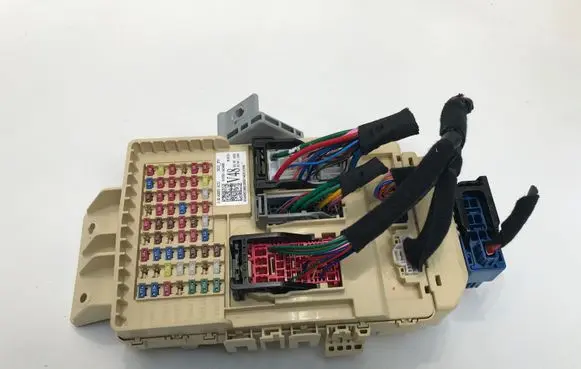 KIA Niro Fuse box set 91950AO480 PUSZKA