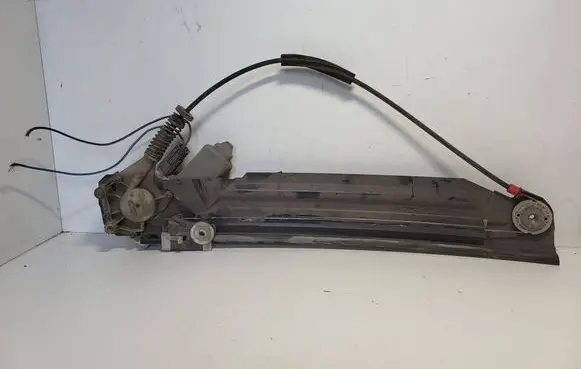 BMW 5 E39 Rear door window regulator with motor 8252430