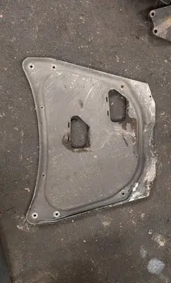 BMW X5 E53 Engine splash shield/under tray