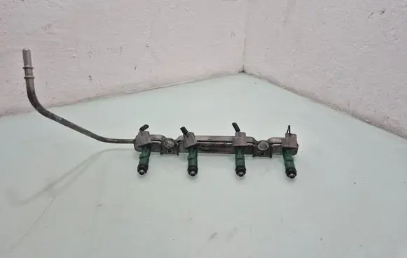 Toyota Prius (XW20) Fuel injectors set 2325021020
