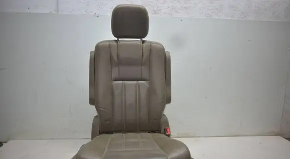 Chrysler Town u0026 Country V Rear seat 