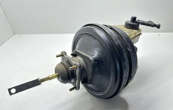 BMW 5 E34 Brake booster 1162574