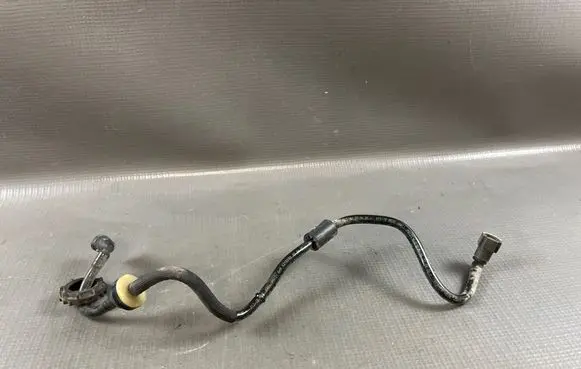 Citroen DS4 Fuel line pipe X215100