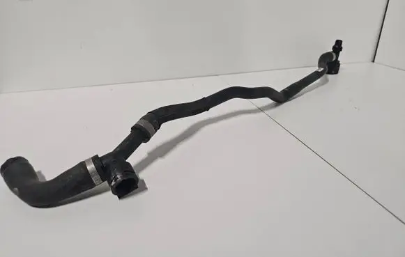 BMW 5 F10 F11 Engine coolant pipe/hose 16188010 8654845