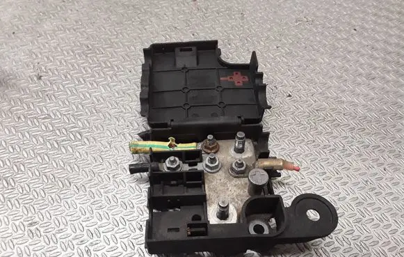 Audi A4 S4 B8 8K Positive wiring loom 8K0937517A