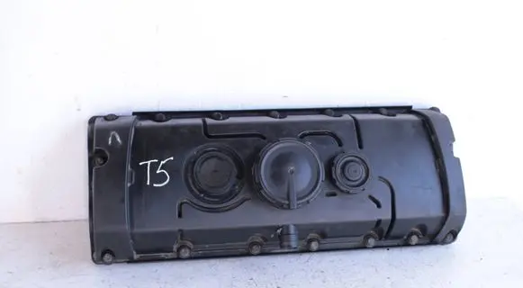 Volkswagen Transporter - Caravelle T5 Rocker cam cover 070103469B
