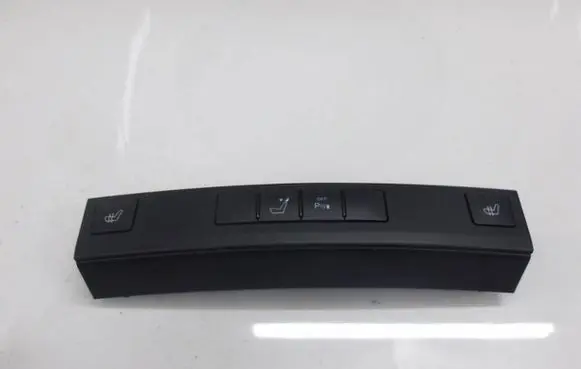Mercedes-Benz E W212 Seat heating switch A2128202610