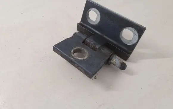 Volvo XC90 Rear door upper hinge