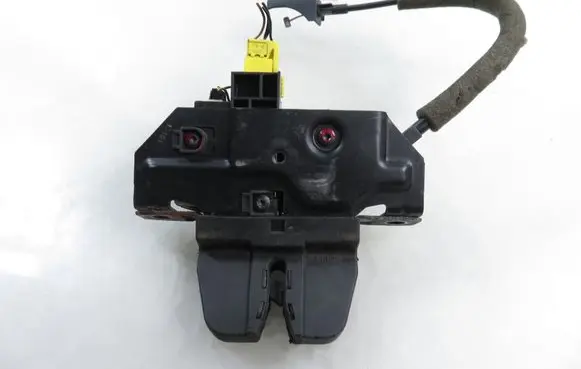Opel Vectra C Tailgate/trunk/boot lock/catch/latch 495072894 09180104