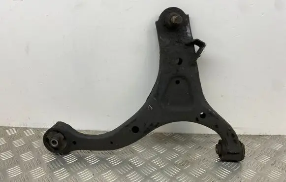 Hyundai Santa Fe Front lower control arm/wishbone