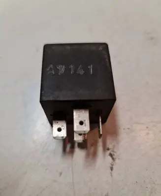 Volkswagen Transporter - Caravelle T4 Other relay 191955529 72HV002
