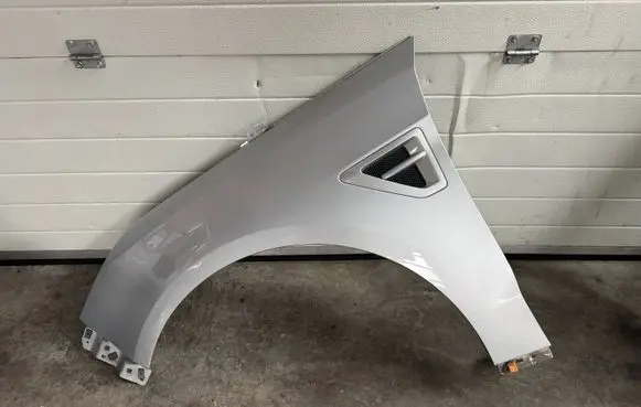 Ford S-MAX Fender 