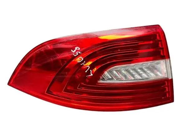 Skoda Superb B6 (3T) Rear/tail lights 3T5945095A F0348500000