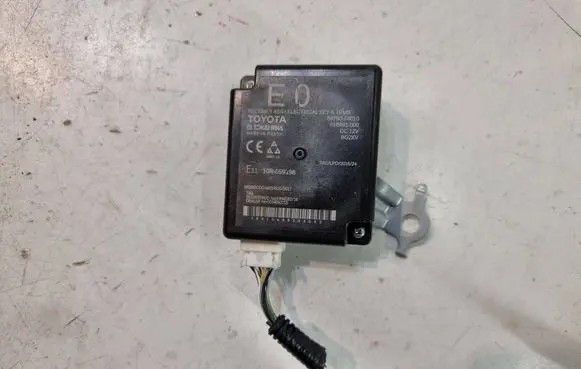 Toyota C-HR I Keyless (KESSY) go control unit/module 897B0F4010 61B891000 10R059198