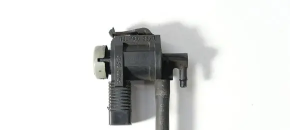 Audi A4 S4 B8 8K Turbo solenoid valve 1J0906283C