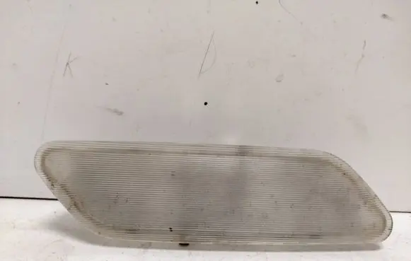 BMW 5 E34 Rear seat light 633113744161
