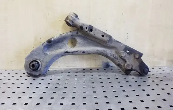 Citroen C4 Grand Picasso Front lower control arm/wishbone
