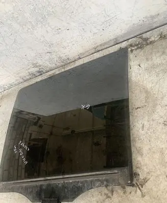 Hyundai Santa Fe Rear door window glass