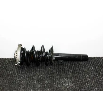 BMW X1 F48 F49 Front shock absorber/damper 6861672