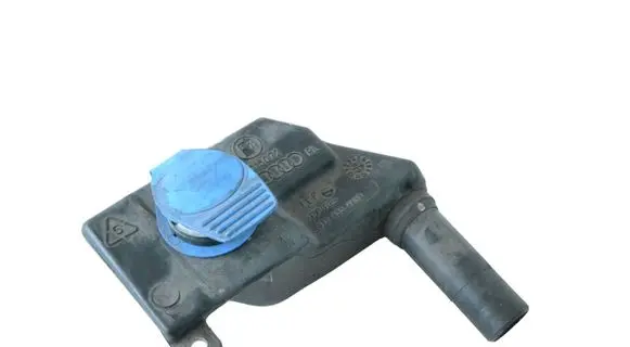 Audi A3 S3 8V Windshield washer fluid reservoir/tank 8T2955463B
