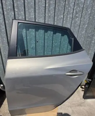 Hyundai ix35 Rear door DRZWILRISX35U3