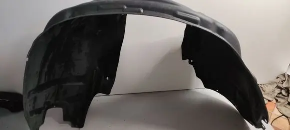 Dodge Challenger Front wheel arch liner splash guards 68259093AC