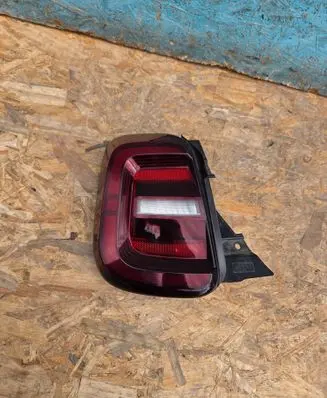 Fiat 500E Rear/tail lights 20270103