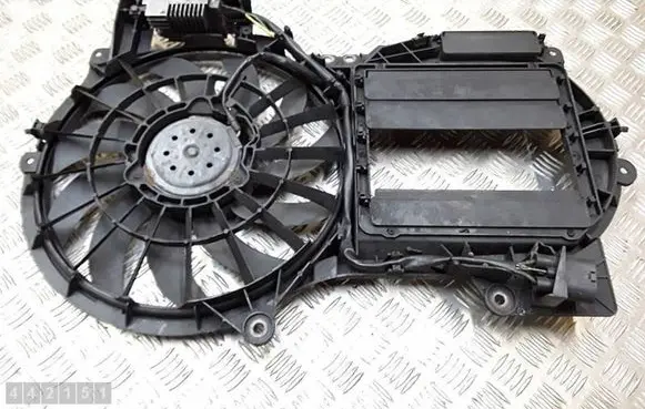 Audi A6 S6 C6 4F Air conditioning (A/C) fan (condenser) 4F0121003P