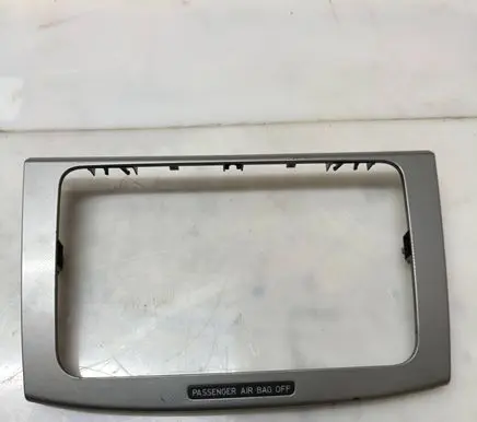 Volkswagen PASSAT B6 Radio/GPS head unit trim 3C0858069M