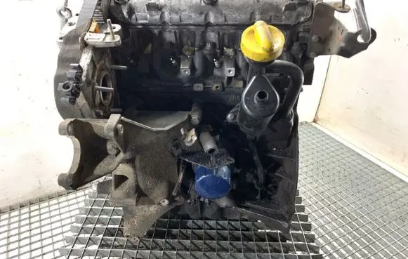 Renault Espace IV Engine F9Q820