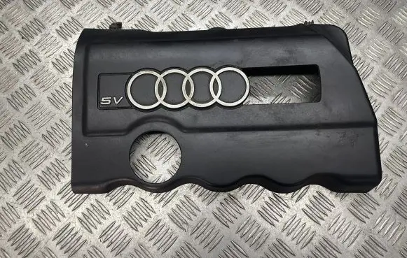 Audi A4 S4 B5 8D Engine cover (trim) 058103724C