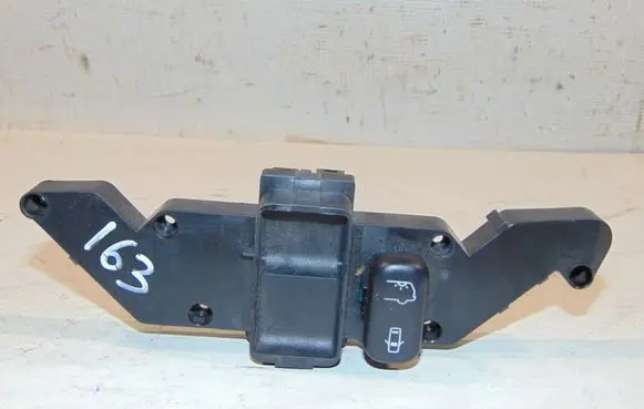 Mercedes-Benz ML W163 Interior lighting switch A1638203610